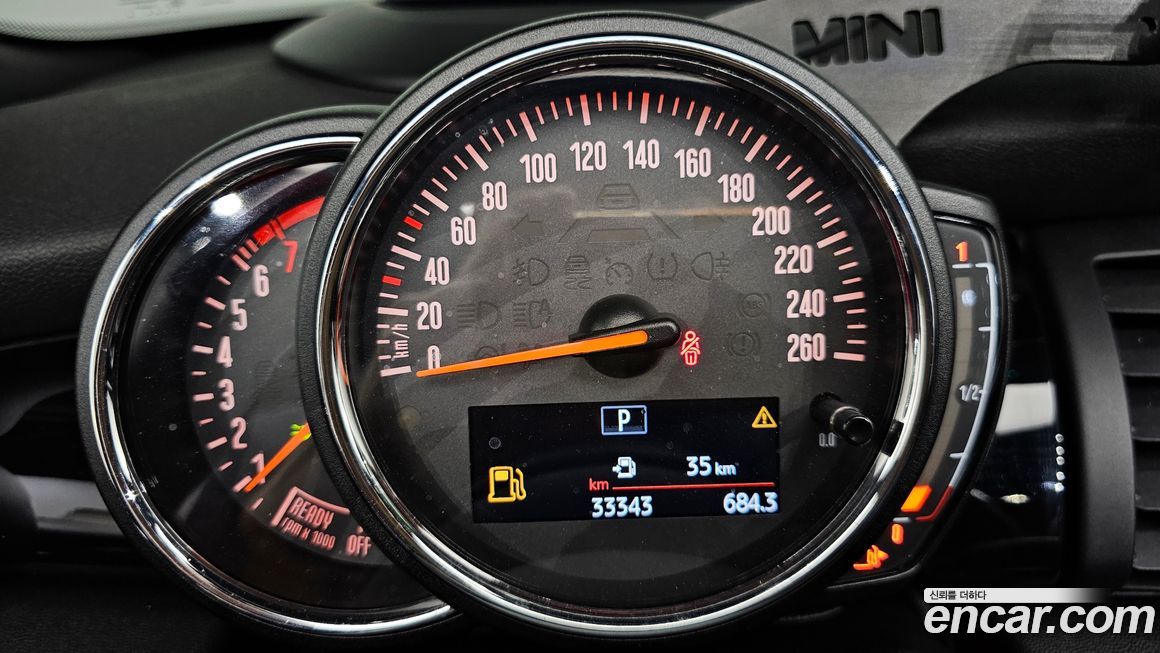 Mini Cooper Convertible 2018