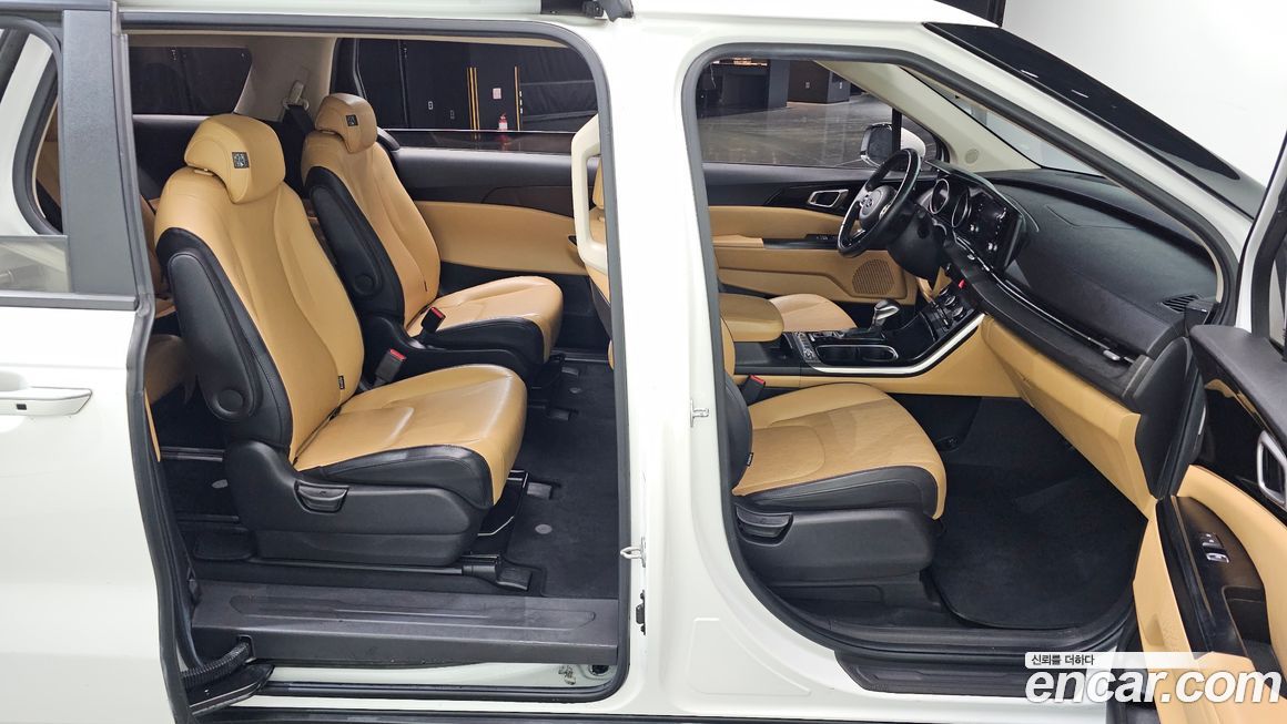 Kia Canival 2021
