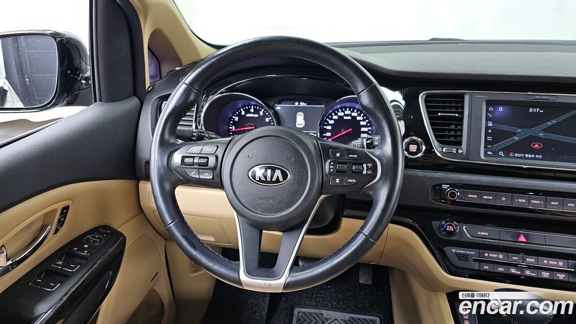 Kia Canival 2019