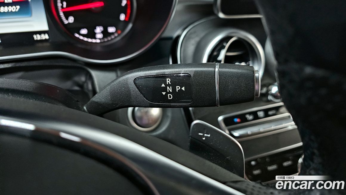 Mercedes-Benz C-Class 2017