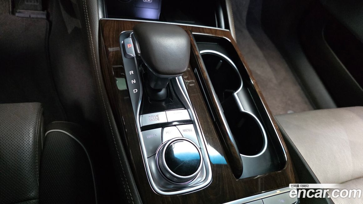 Kia K9 2019