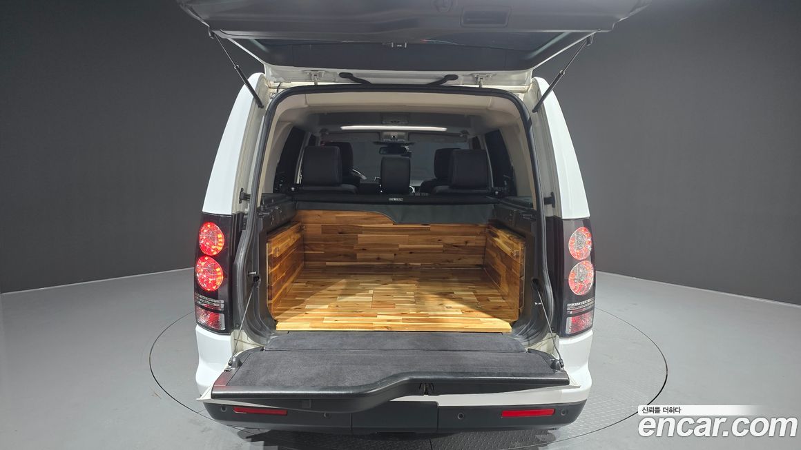 Land Rover Discovery 2016