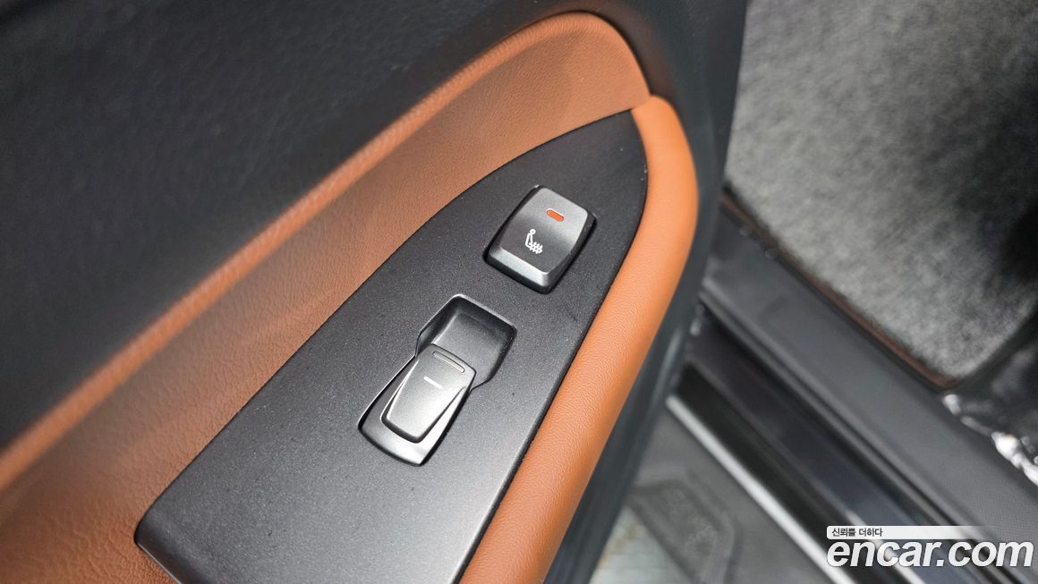 KG_Mobility_Ssangyong Rexton 2020