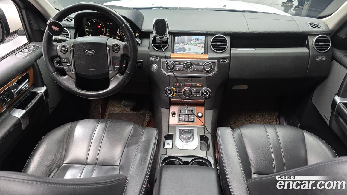 Land Rover Discovery 2016