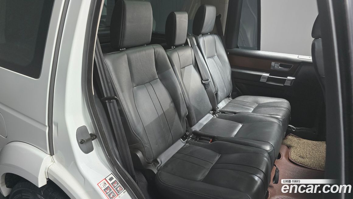 Land Rover Discovery 2016