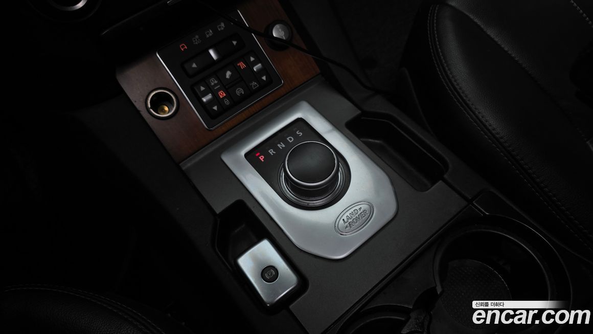 Land Rover Discovery 2016