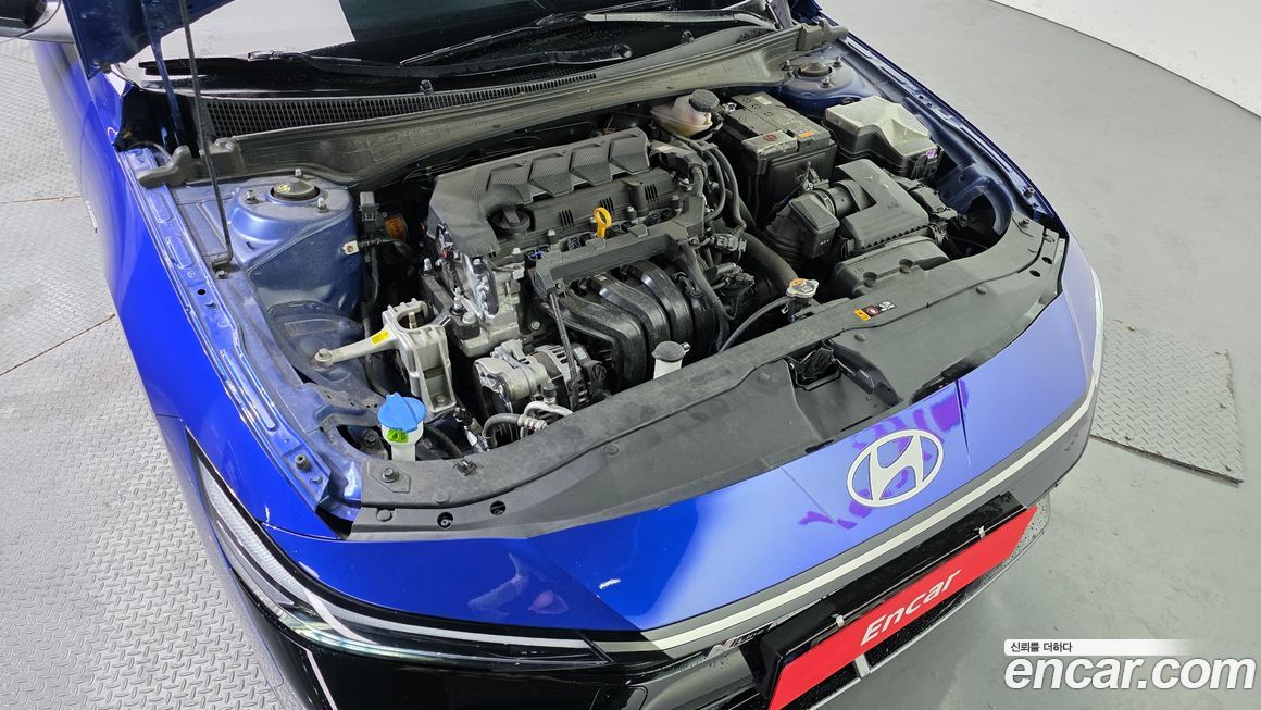 Hyundai AVANTE 2024