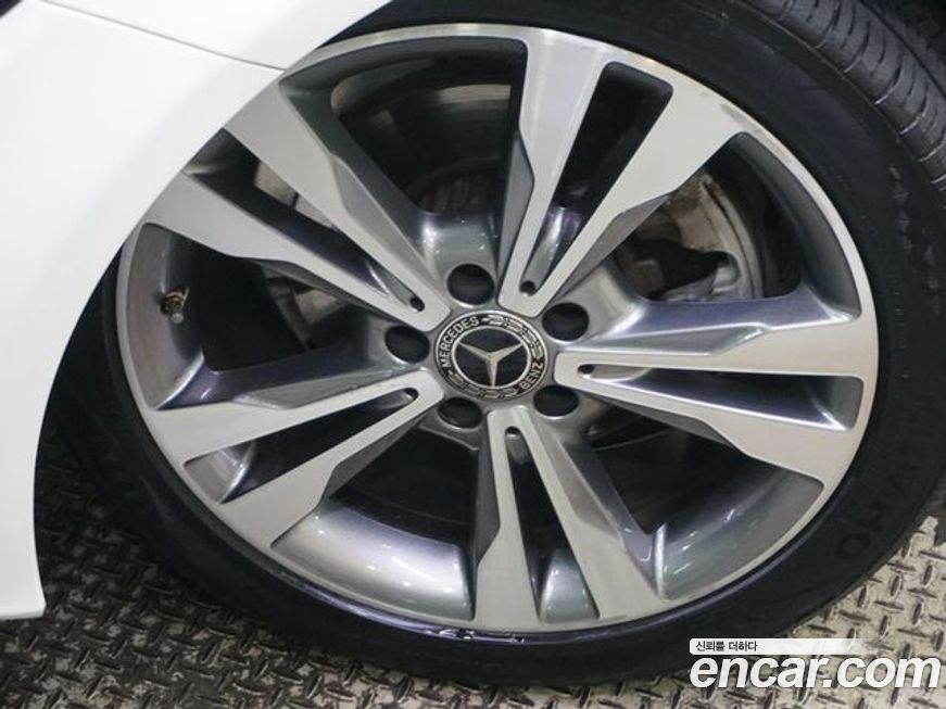 Mercedes-Benz C-Class 2018