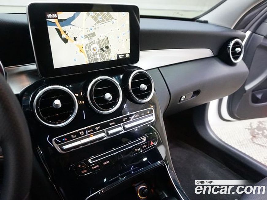 Mercedes-Benz C-Class 2018