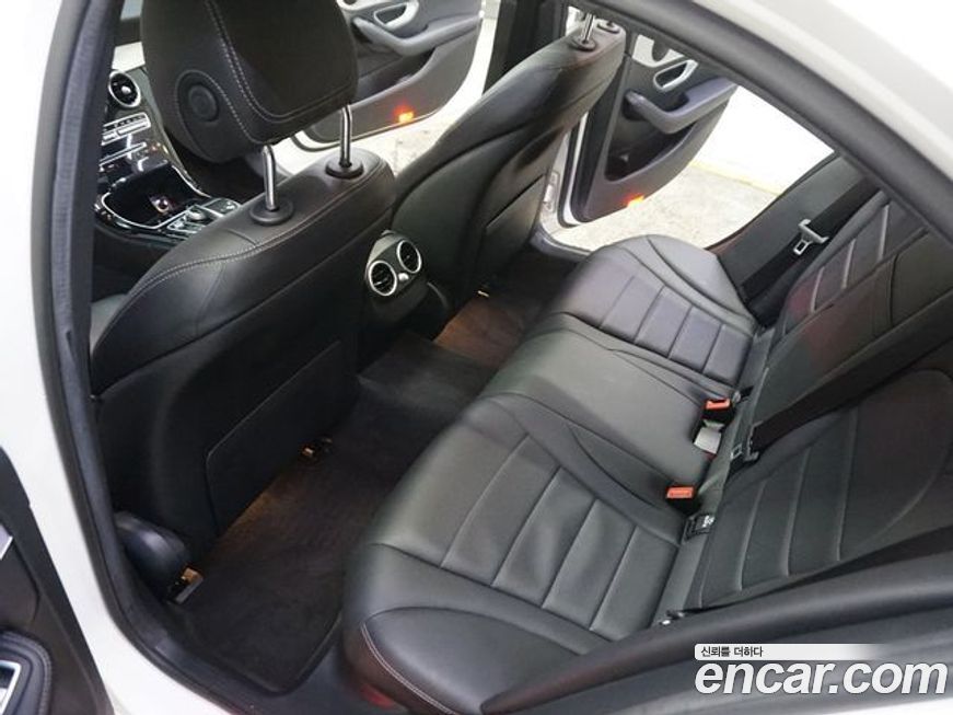 Mercedes-Benz C-Class 2018