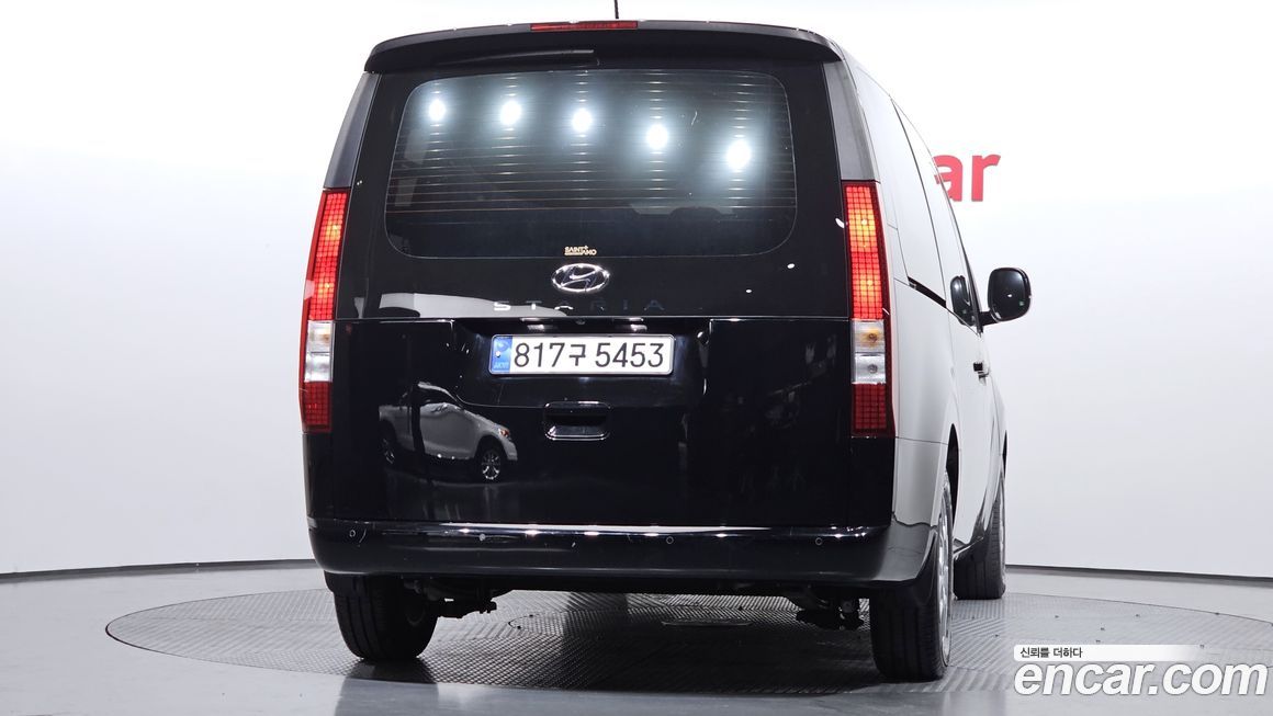 Hyundai Staria 2023