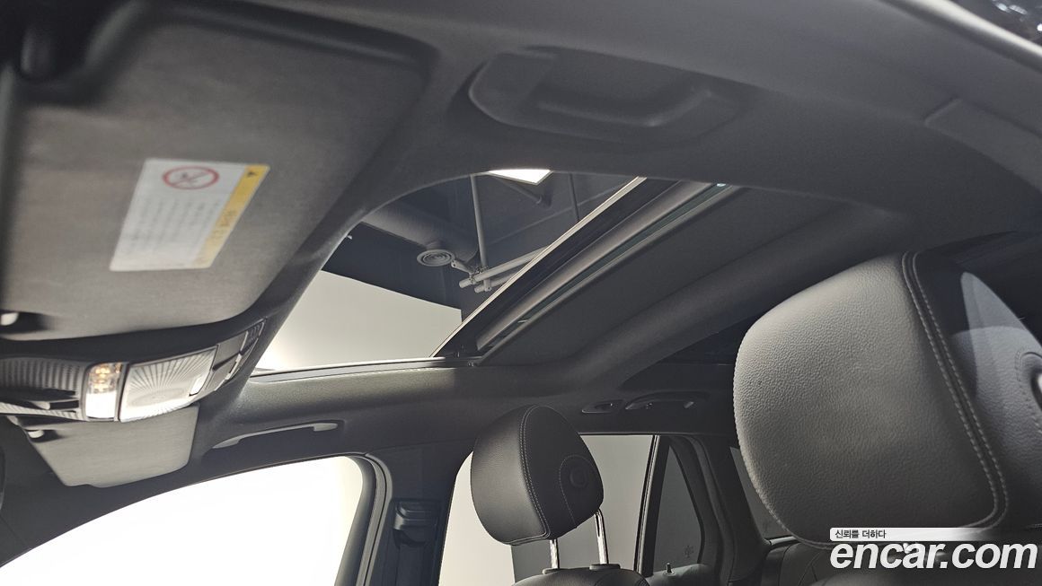 Mercedes-Benz GLC-Class 2017