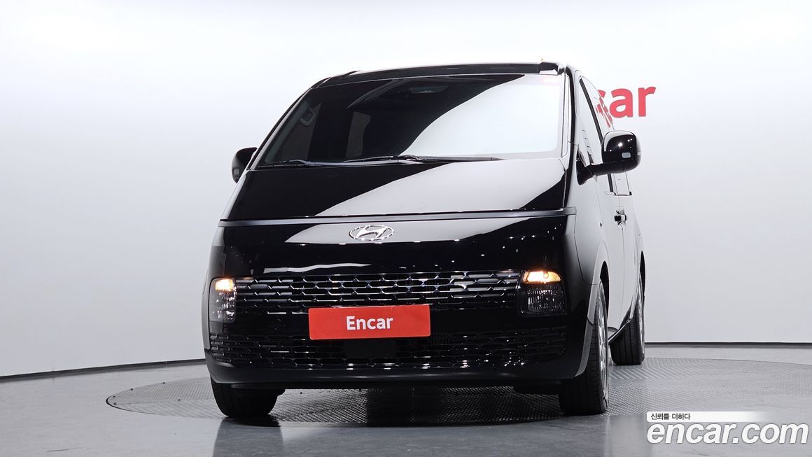 Hyundai Staria 2023