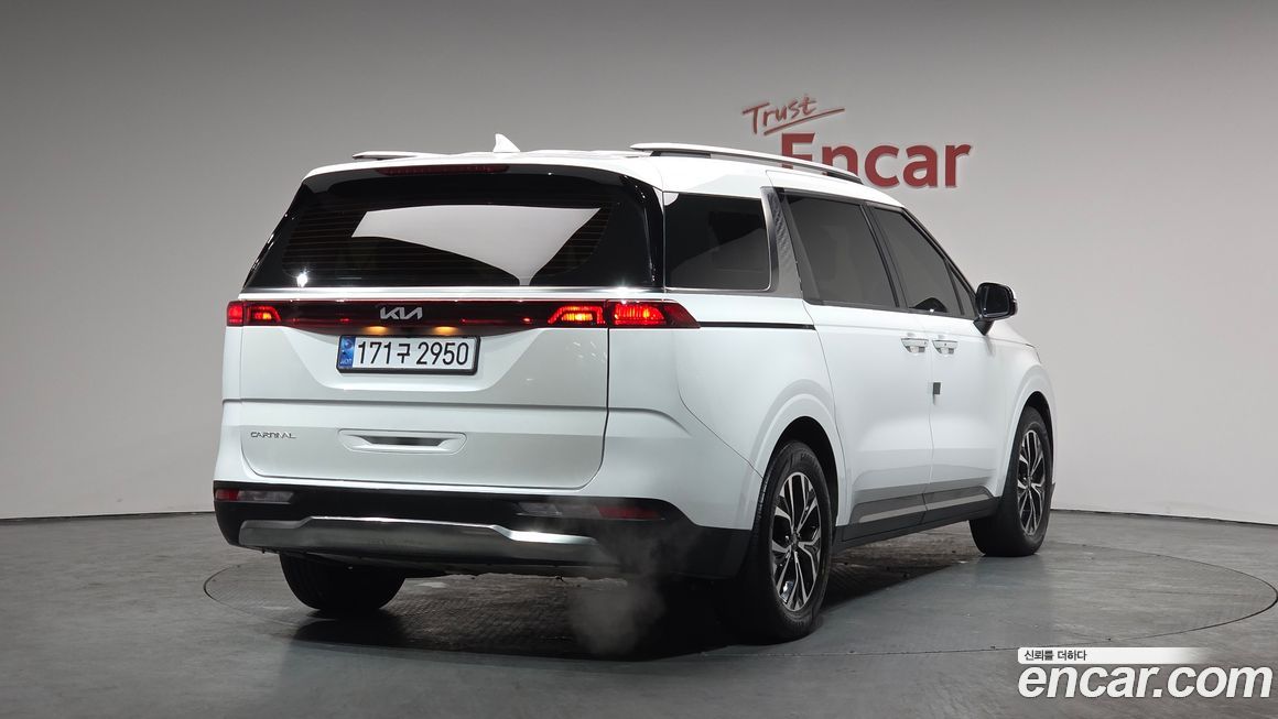 Kia Canival 2023