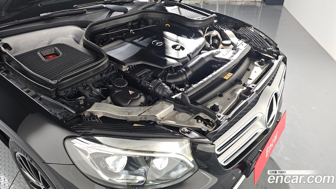 Mercedes-Benz GLC-Class 2017