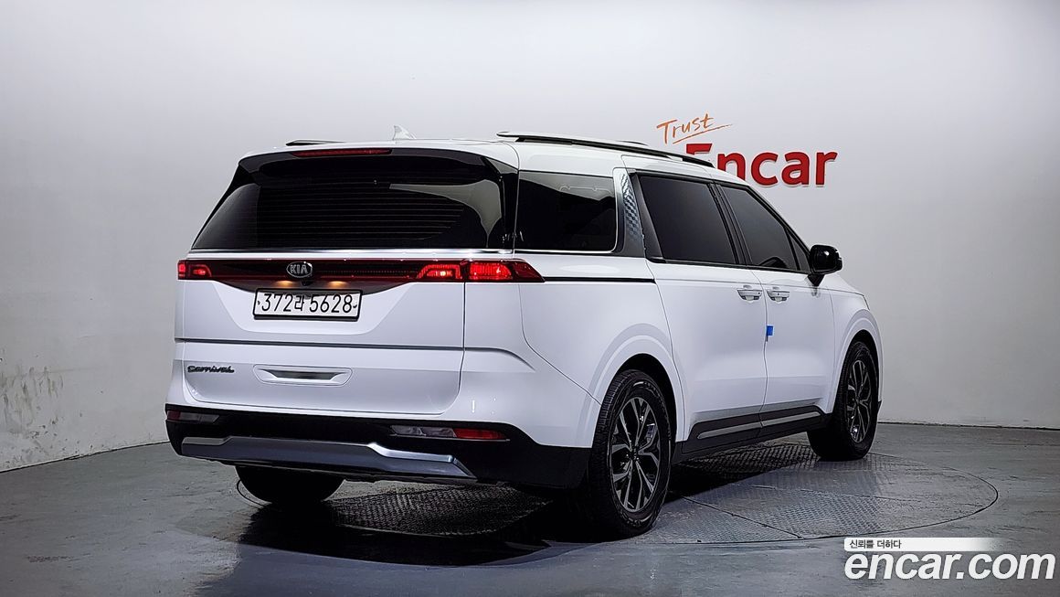 Kia Canival 2021