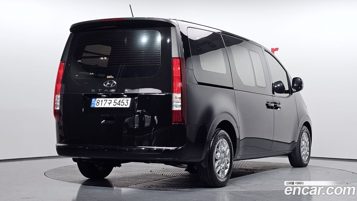 Hyundai Staria 2023