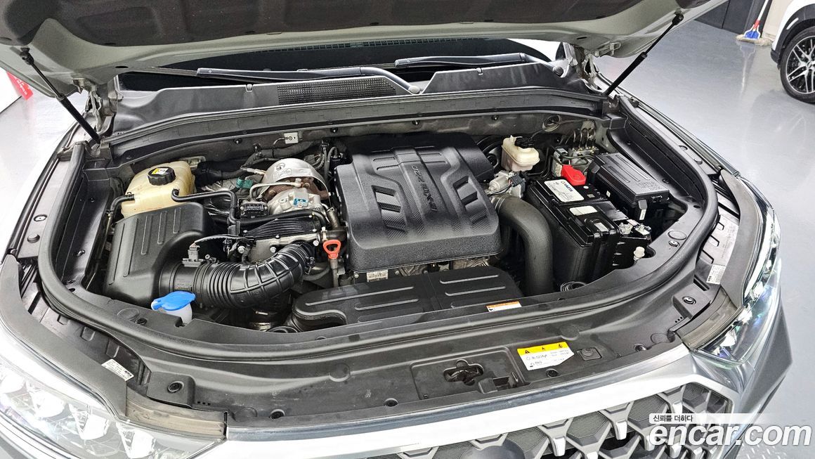 KG_Mobility_Ssangyong Rexton 2021