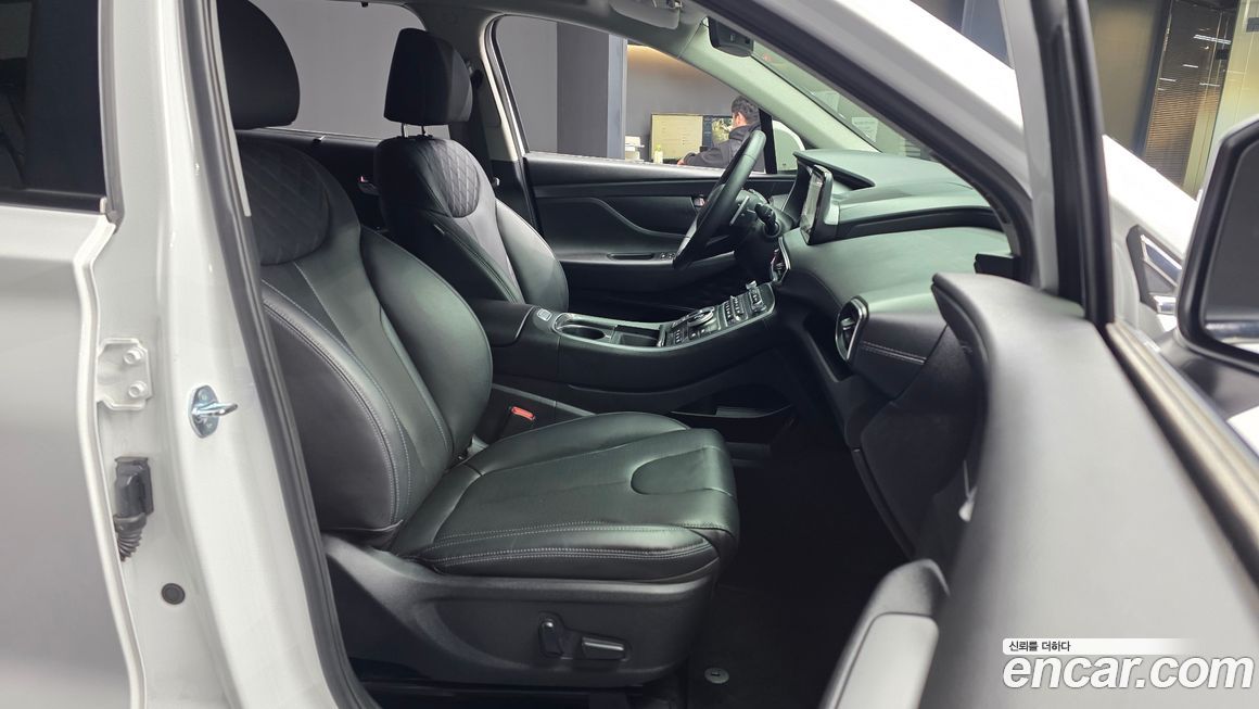 Hyundai Santafe 2023