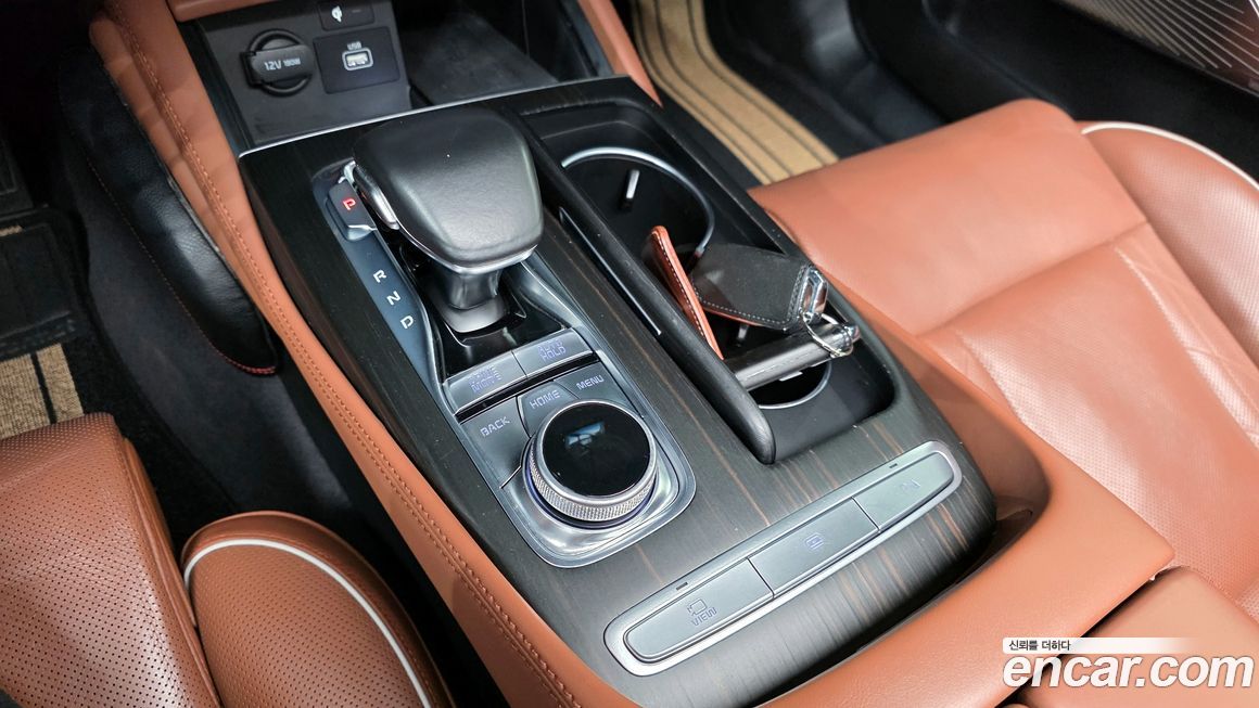 Kia K9 2019