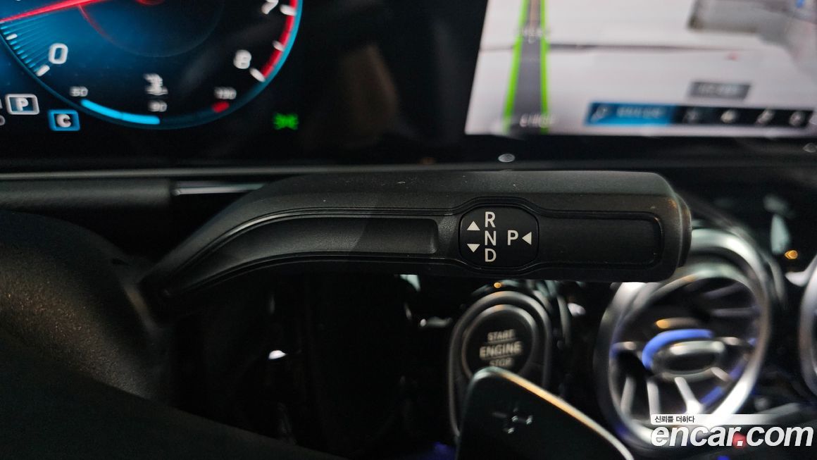 Mercedes-Benz GLA-Class 2020