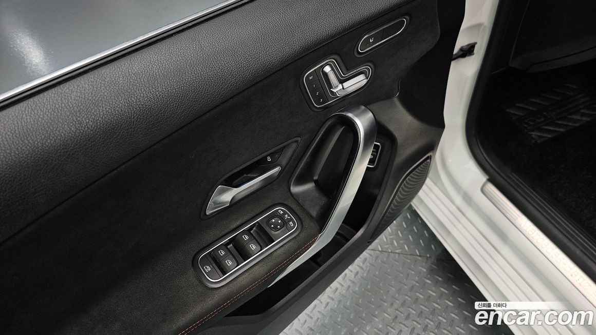 Mercedes-Benz A-Class 2022