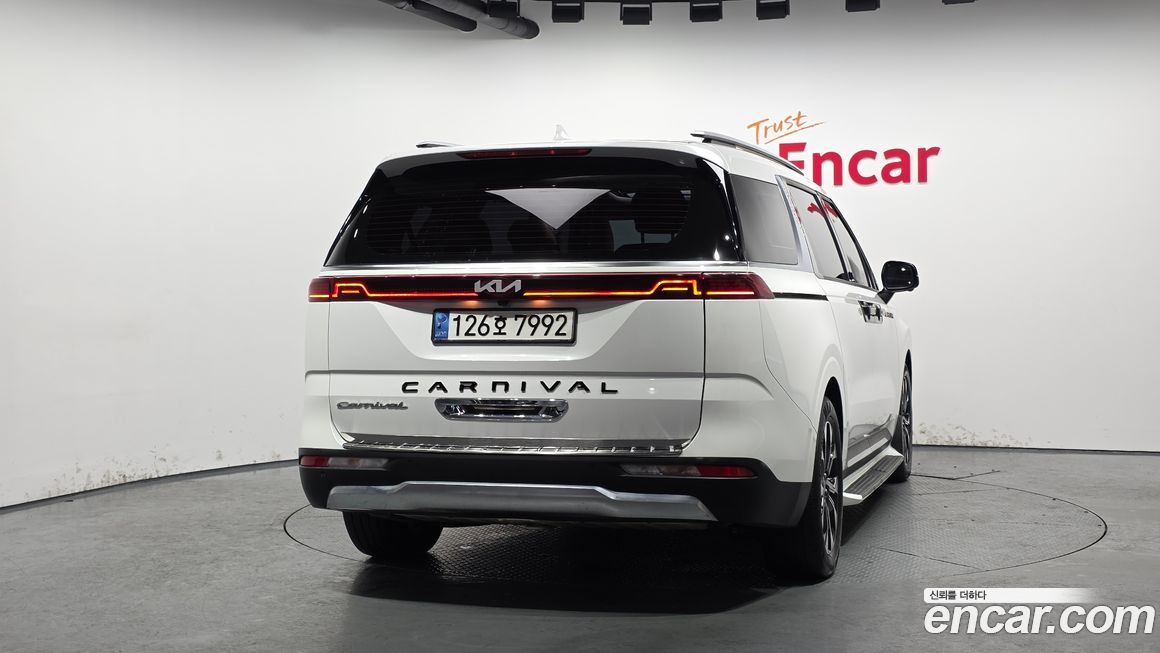 Kia Canival 2021