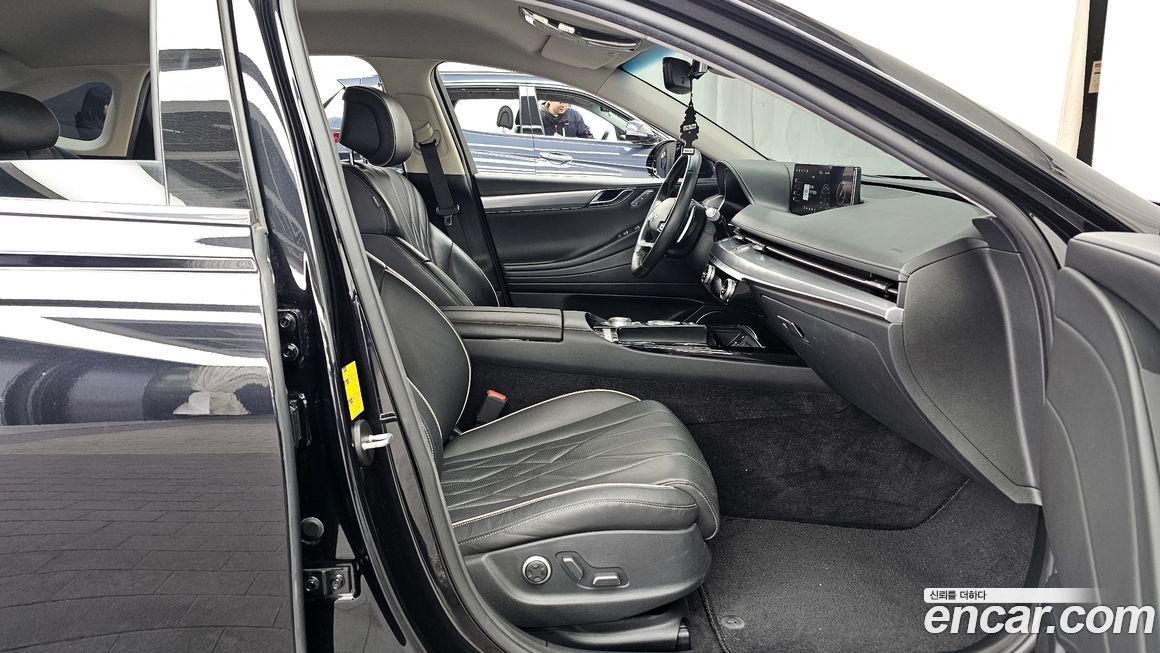 Genesis G80 2021