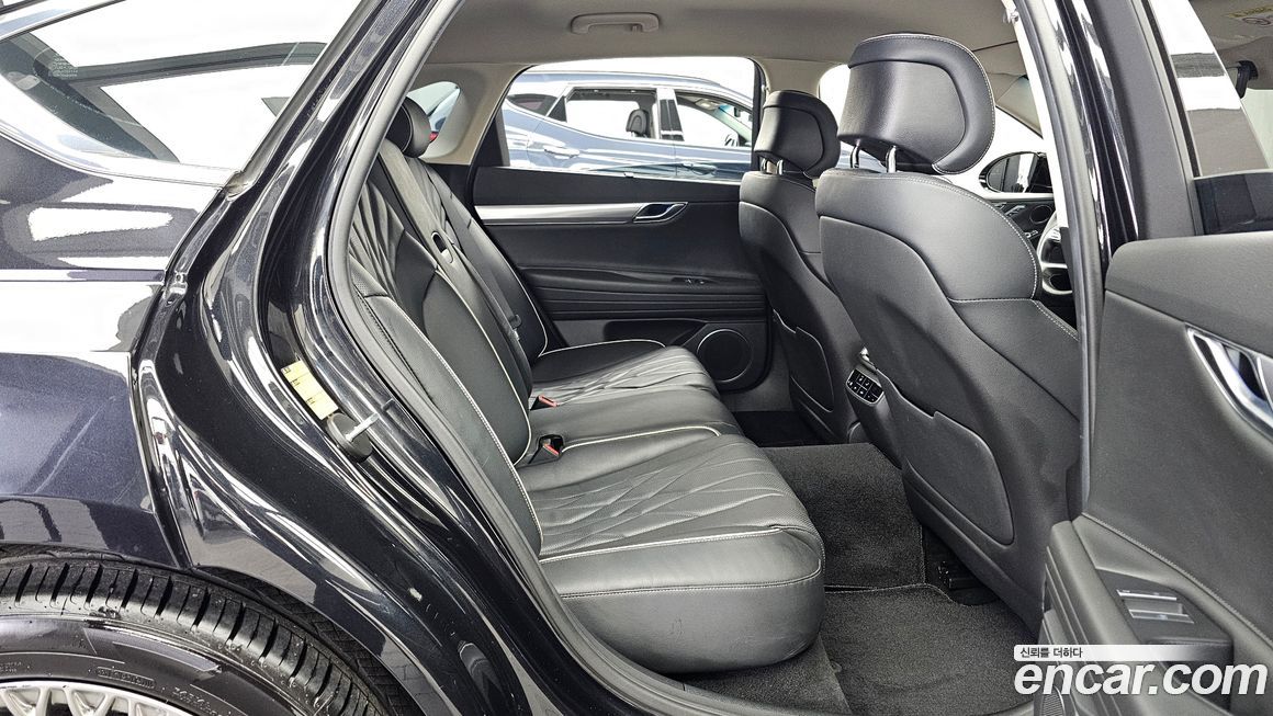 Genesis G80 2021