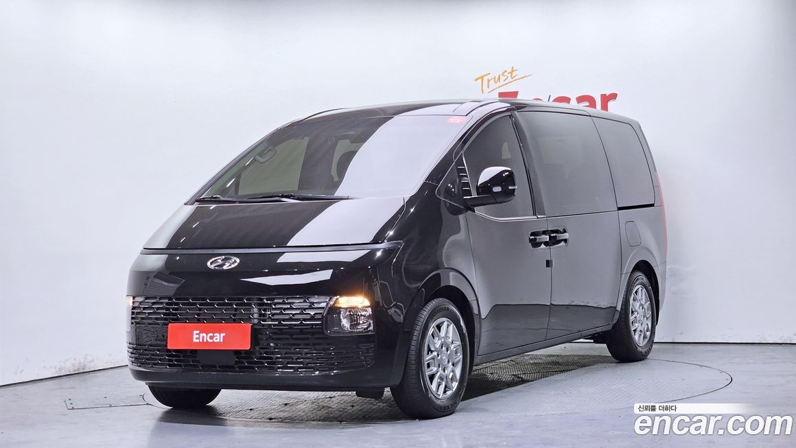 Hyundai Staria 2024