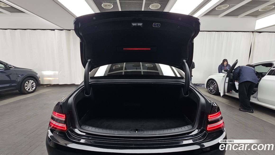 Genesis G80 2021
