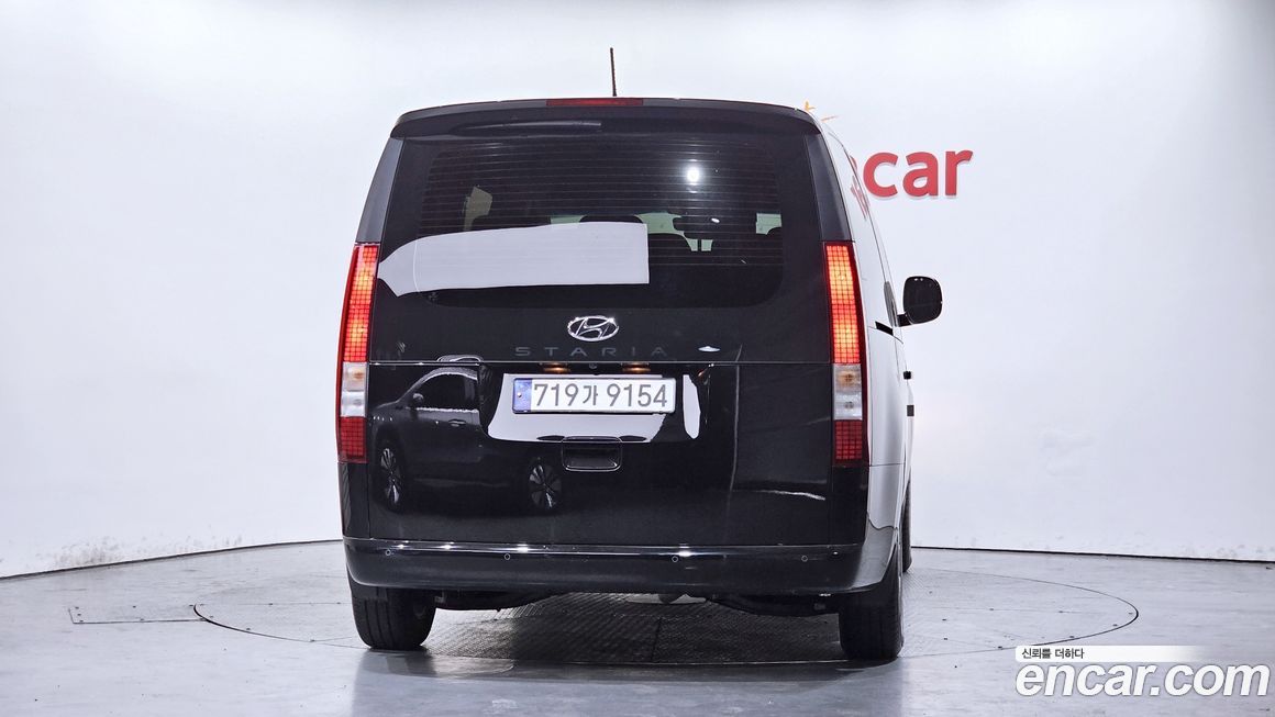 Hyundai Staria 2024