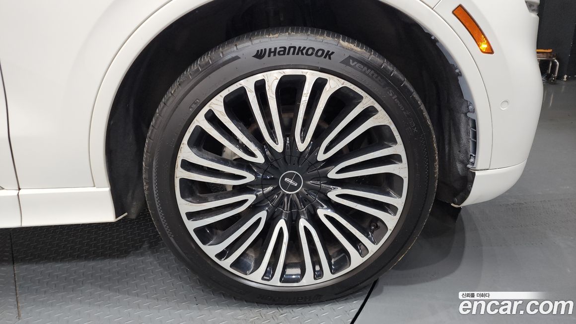 Lincoln Aviator 2021