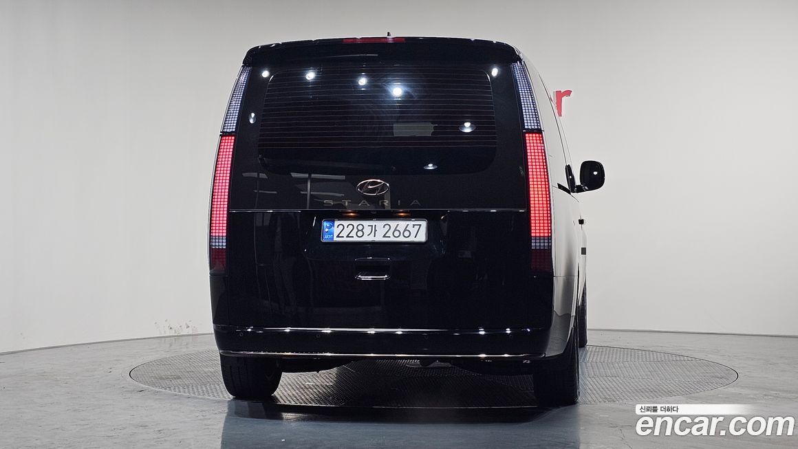 Hyundai Staria 2023