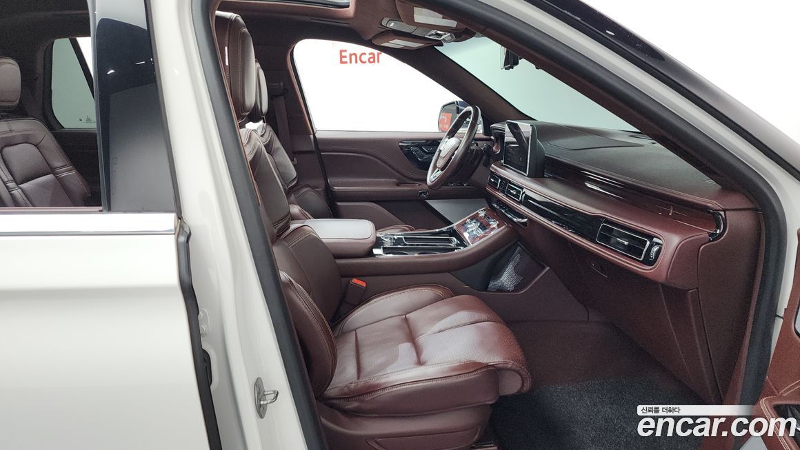 Lincoln Aviator 2021