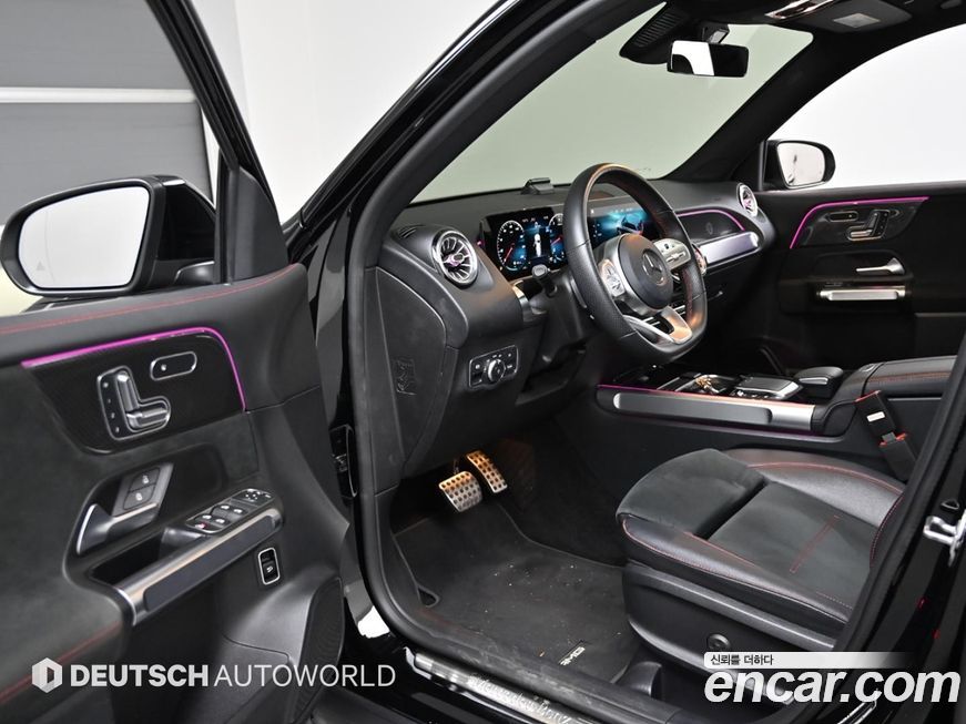 Mercedes-Benz GLB-Class 2021