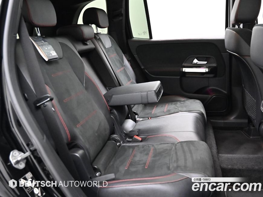 Mercedes-Benz GLB-Class 2021