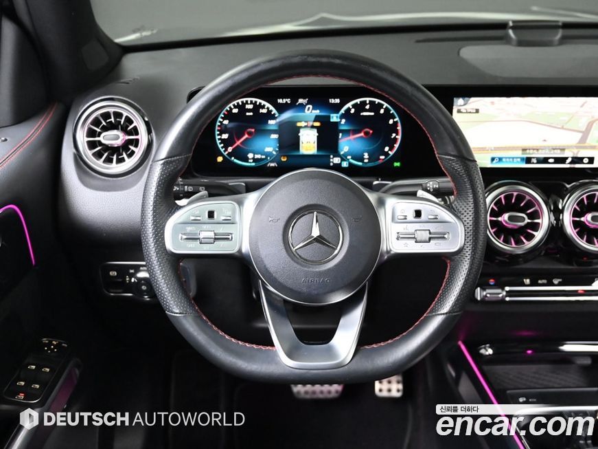 Mercedes-Benz GLB-Class 2021