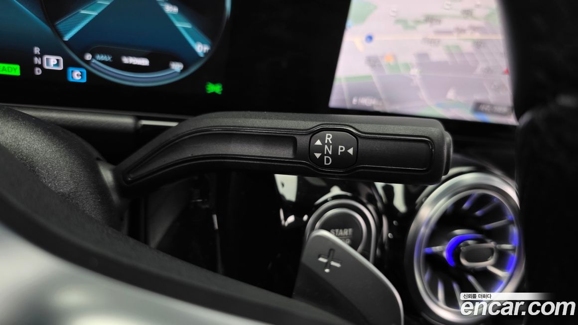 Mercedes-Benz EQA 2023