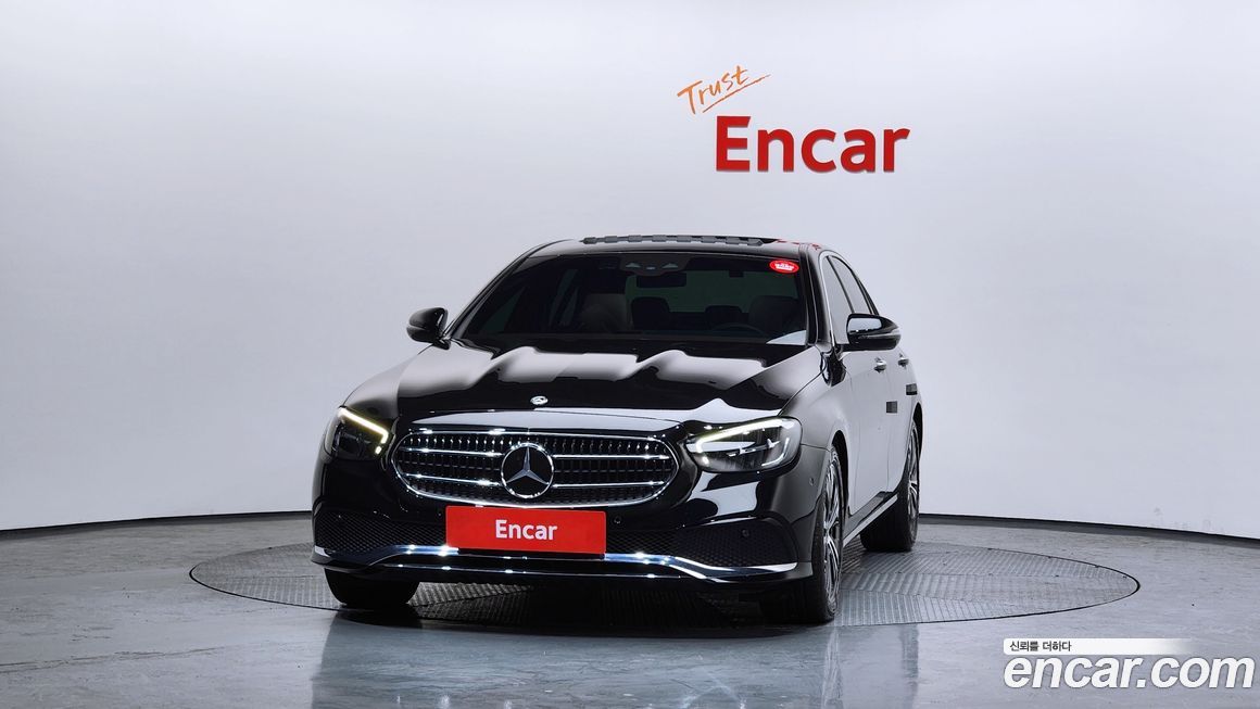 Mercedes-Benz E-Class 2021