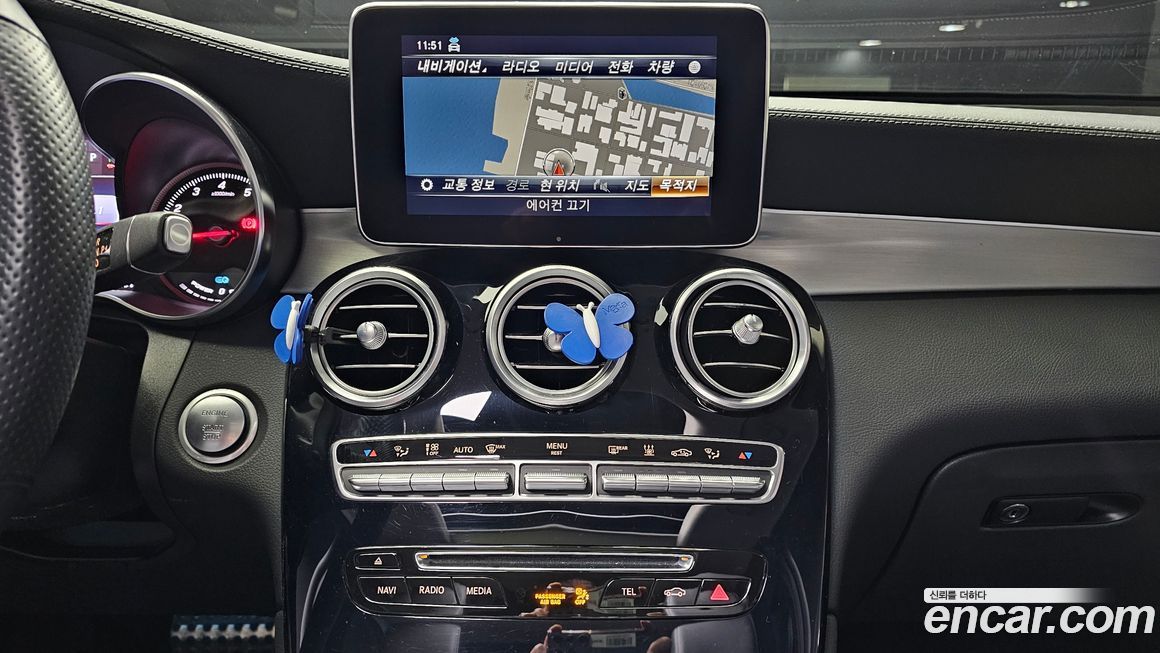 Mercedes-Benz GLC-Class 2019