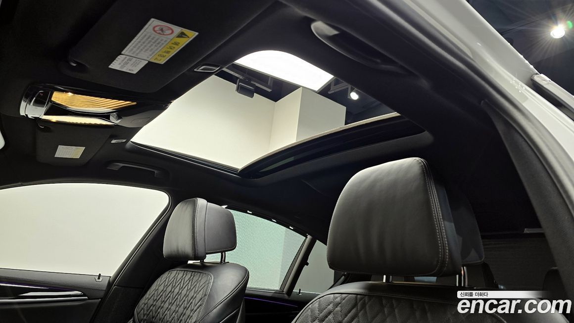 BMW 5-Series 2019