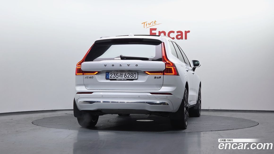 Volvo XC60 2023