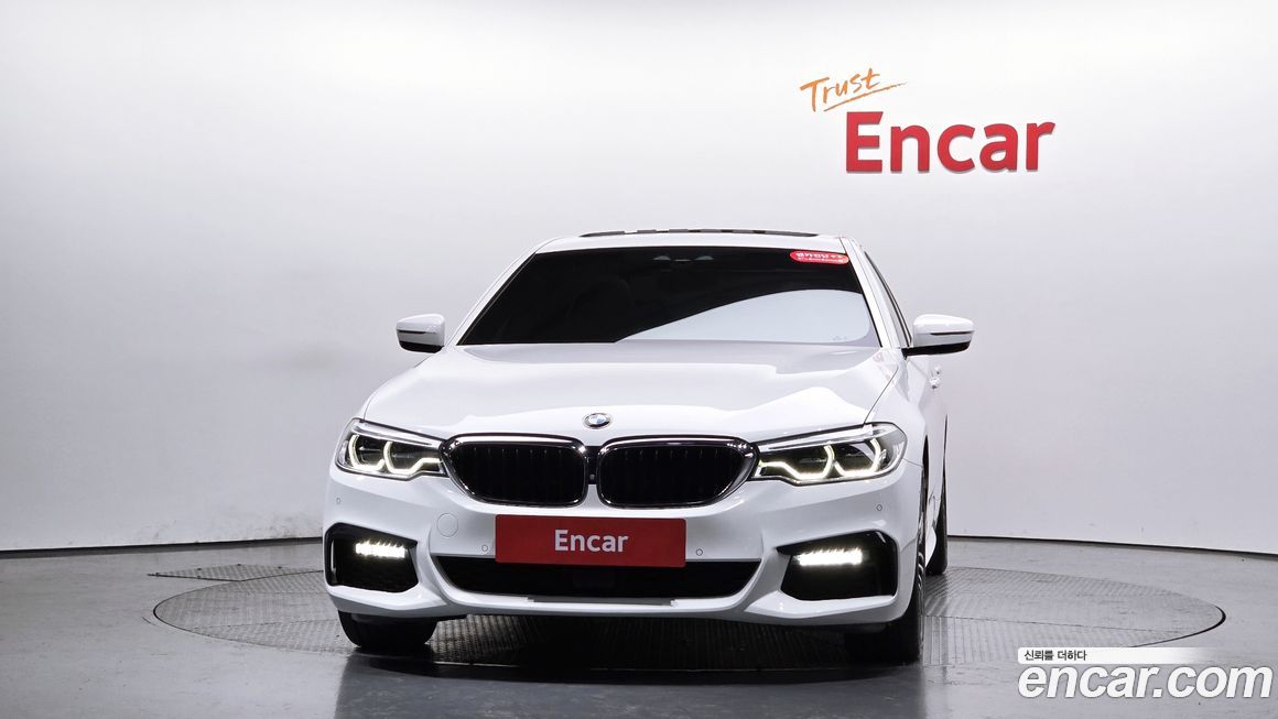 BMW 5-Series 2019