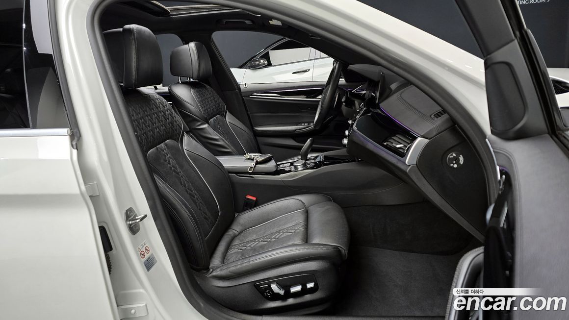BMW 5-Series 2019