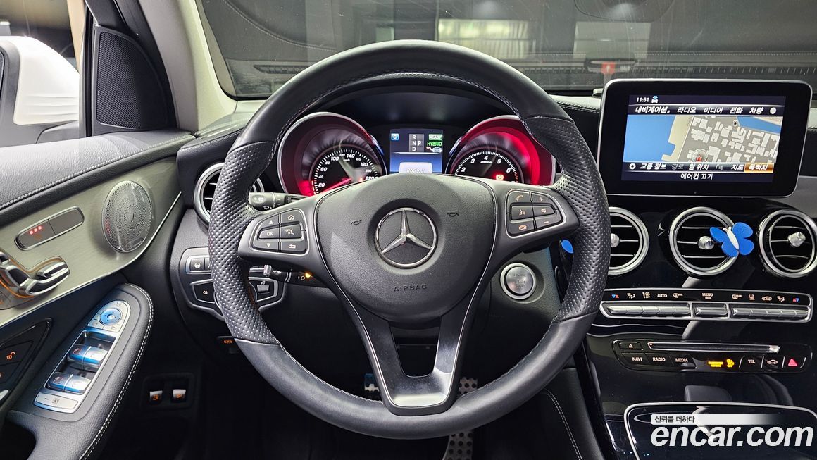 Mercedes-Benz GLC-Class 2019
