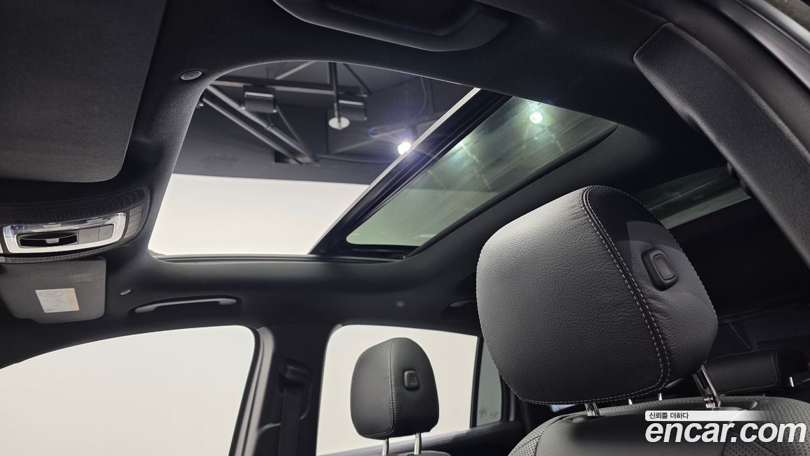 Mercedes-Benz EQA 2023