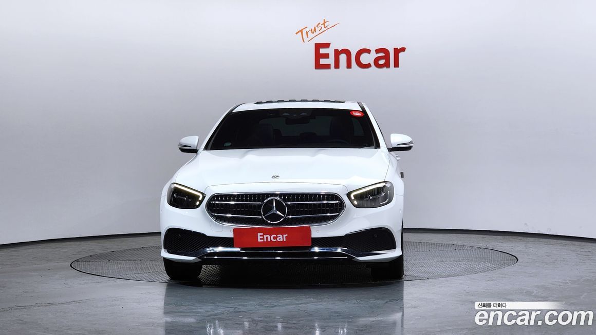 Mercedes-Benz E-Class 2021