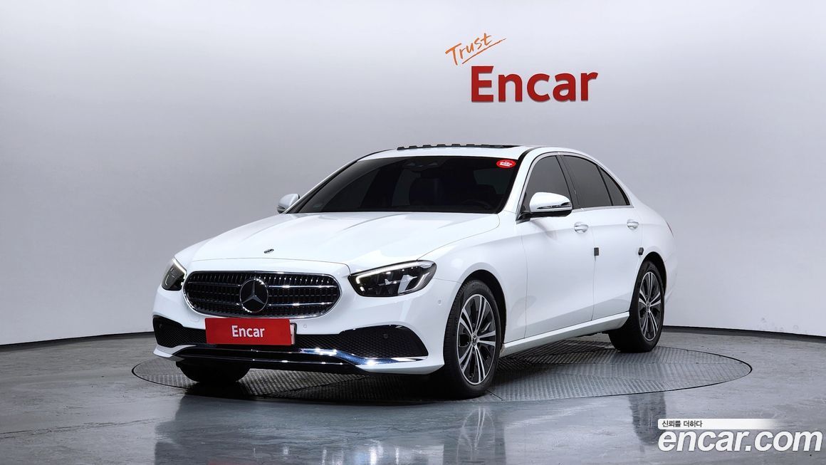 Mercedes-Benz E-Class 2021