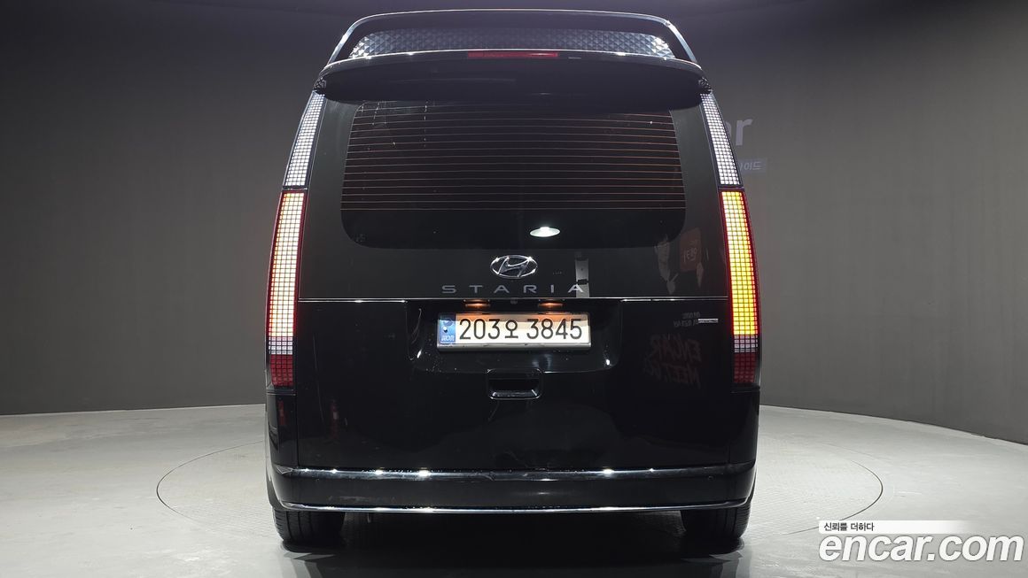 Hyundai Staria 2023